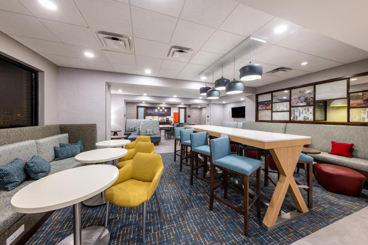 Hampton Inn Columbus Downtown, Ga Экстерьер фото
