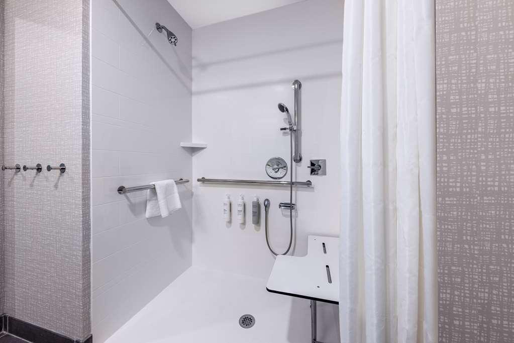 Hampton Inn Columbus Downtown, Ga Экстерьер фото