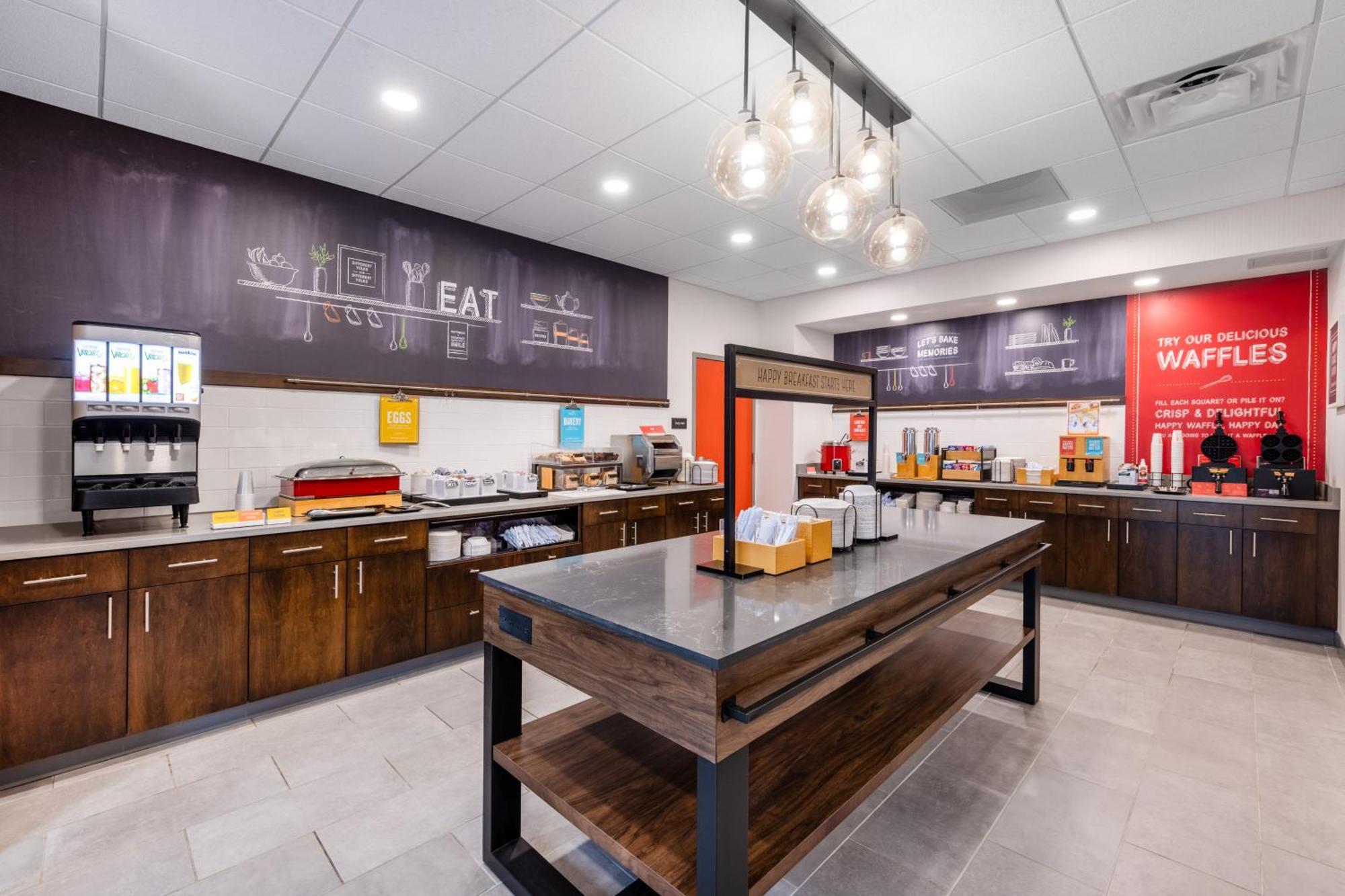 Hampton Inn Columbus Downtown, Ga Экстерьер фото